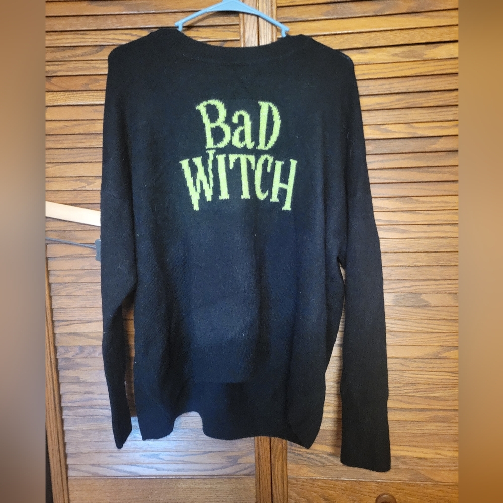 Vince Camuto Black Bad Witch Sweater Size Large